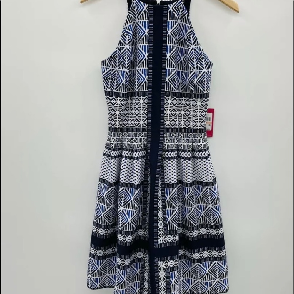 Vince  camuto sun dress Avail me until.  available until October 20th.